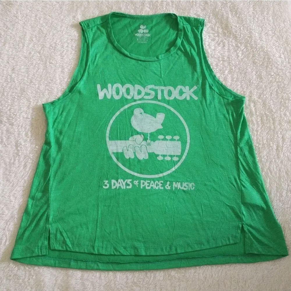 Wanderlux Woodstock✌️Green Tank Top
